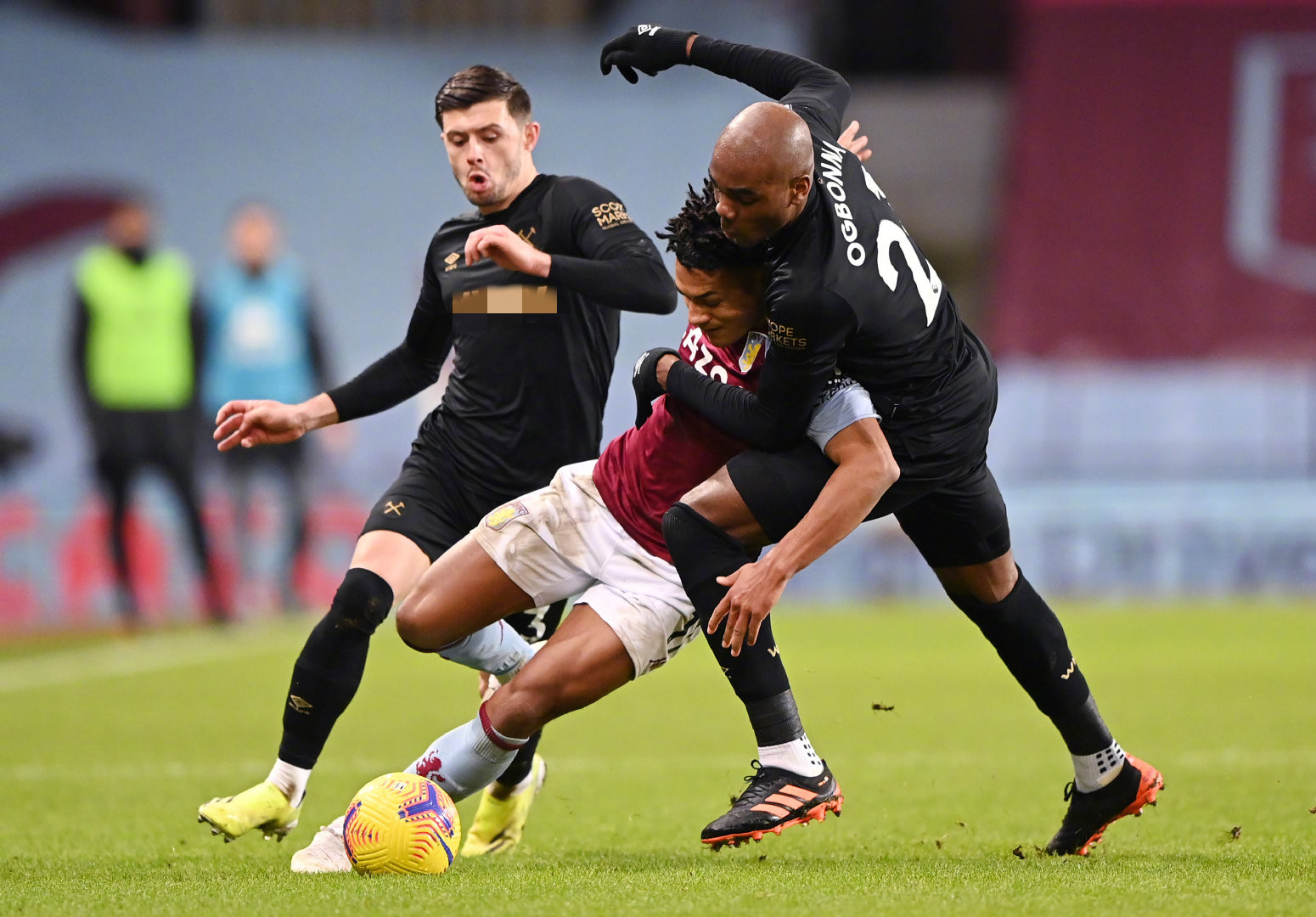 道有球员因 道有球员因