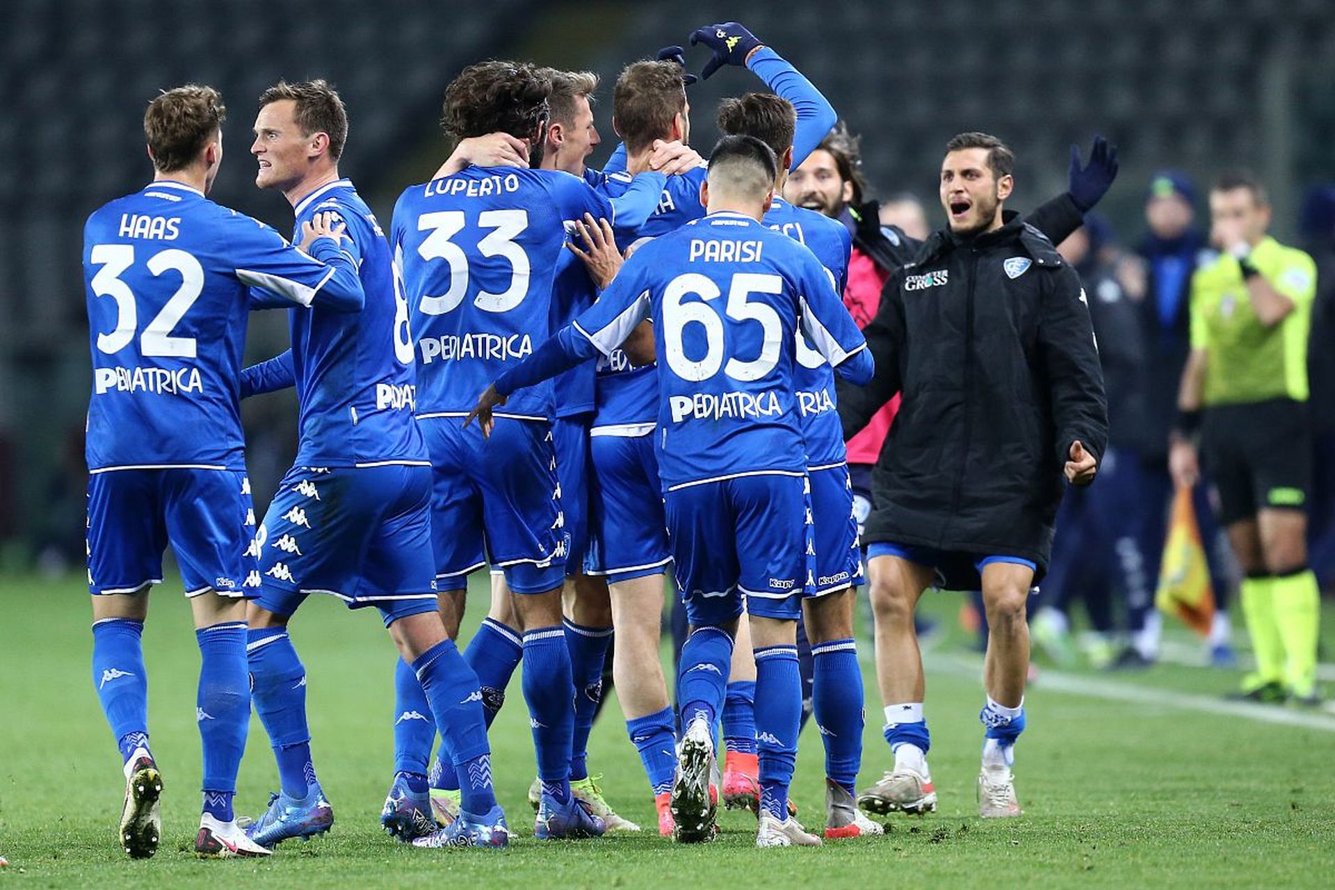 帮助球队顶 帮助球队顶